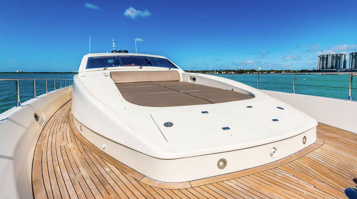 90′ Leopard Motor Yacht